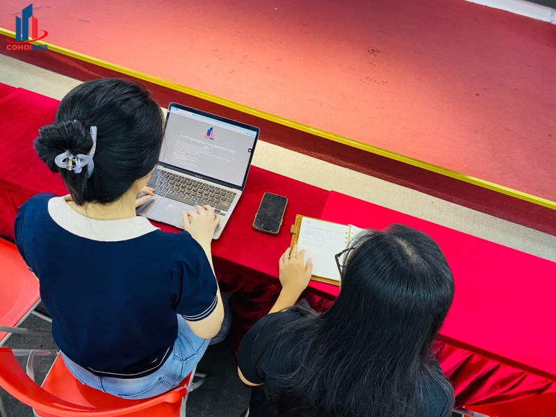 Nắm sản phẩm & thị trường