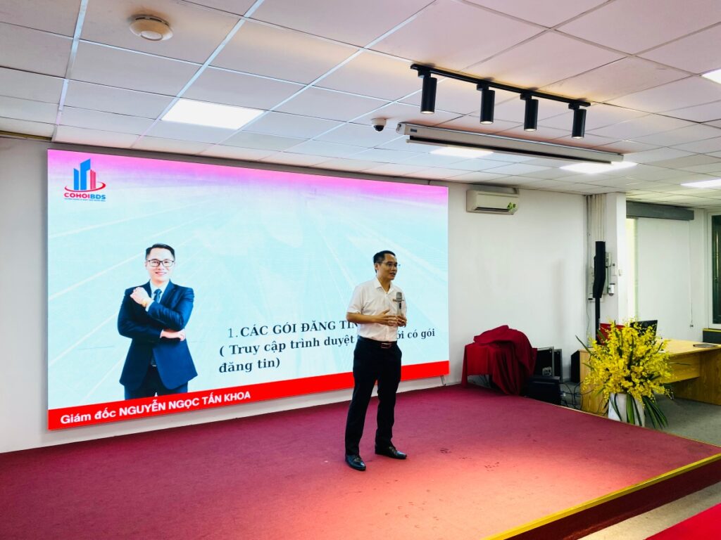 Giám Đốc - Nguyễn Ngọc Tấn Khoa Giám Đốc - Nguyễn Ngọc Tấn Khoa