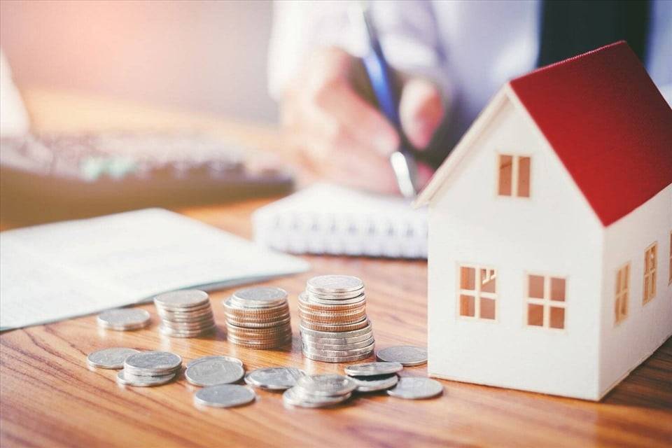 Thuế chuyển nhượng BĐS gồm những loại nào theo quy định hiện hành 2 Các loại thuế, phí bắt buộc khi giao dịch mua bán nhà đất.